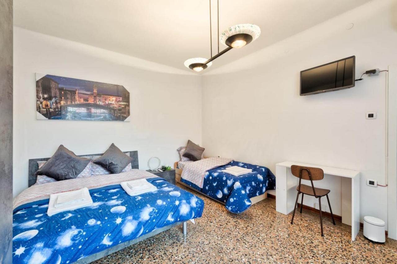 City Living Guest House Venice Местре Экстерьер фото